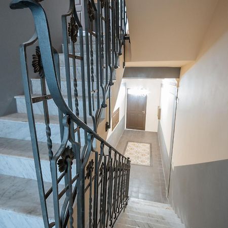 Appartement Palazzo Marevento à Bari Extérieur photo